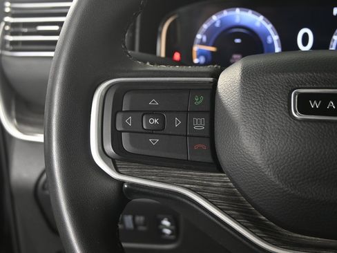 Used 2022 Jeep Wagoneer Series III image 35