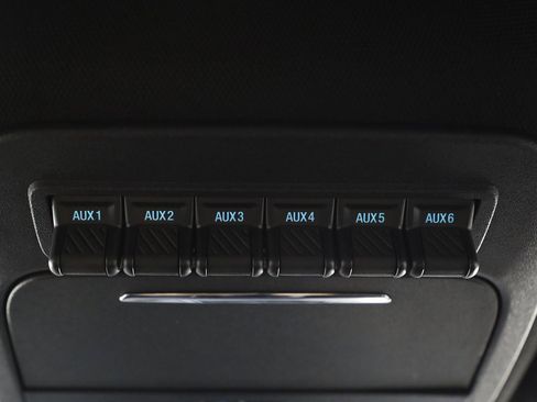 Used 2024 Ford F450 Platinum w/ FX4 Off-Road Package image 26