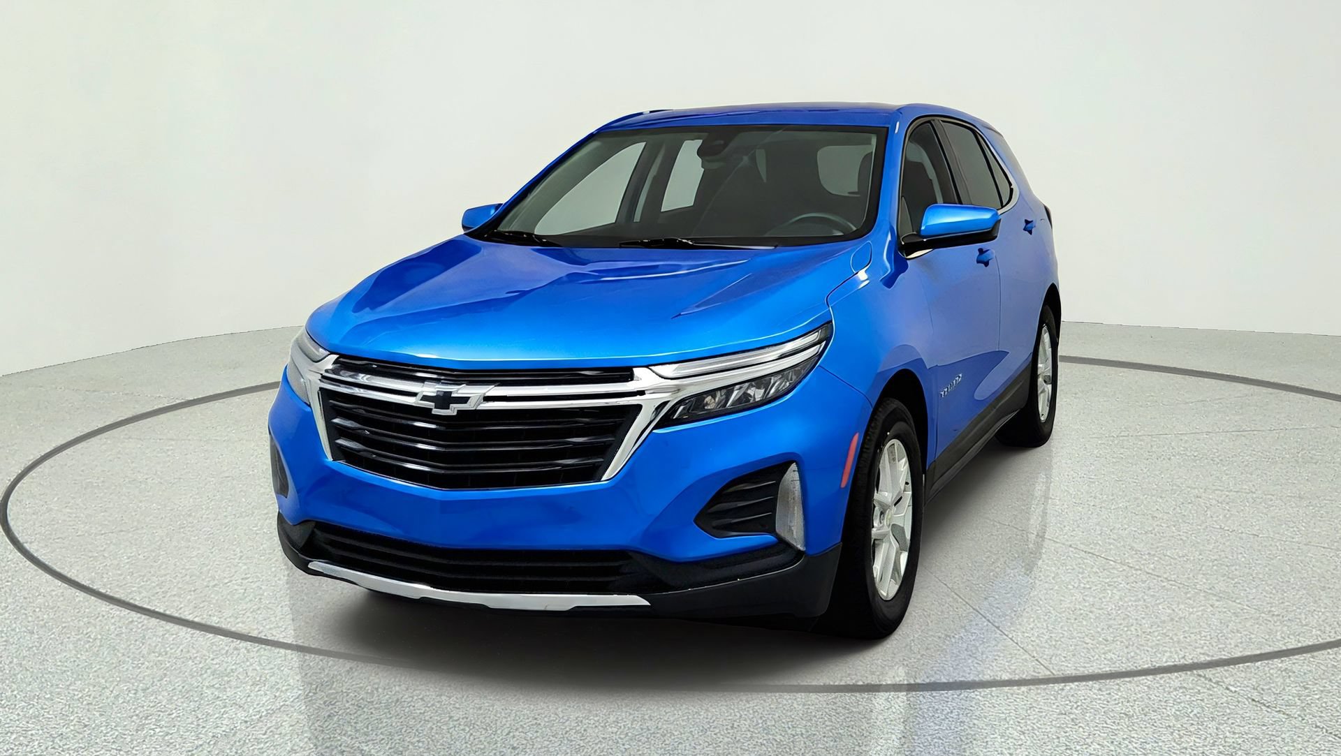 Certified 2024 Chevrolet Equinox LT w/ LPO, Floor Liner Package FWD image 8