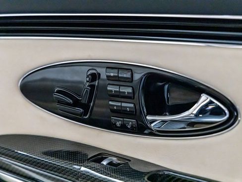Used 2009 Maybach 62 S RWD image 89