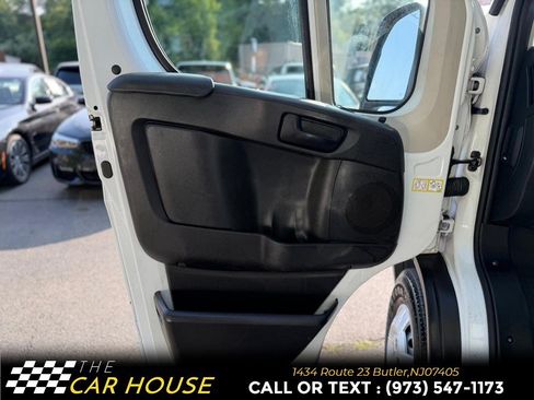 Used 2021 RAM ProMaster 2500 w/ Premium Appearance Group FWD image 15