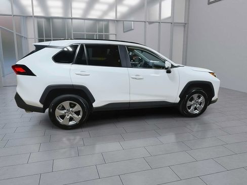Certified 2025 Toyota RAV4 XLE AWD/4WD image 9
