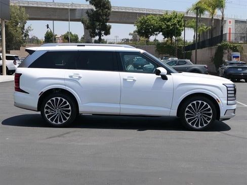 New 2026 Hyundai Palisade Calligraphy AWD/4WD image 2