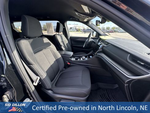 Used 2024 Jeep Grand Cherokee L Laredo w/ Luxury Tech Group I image 22