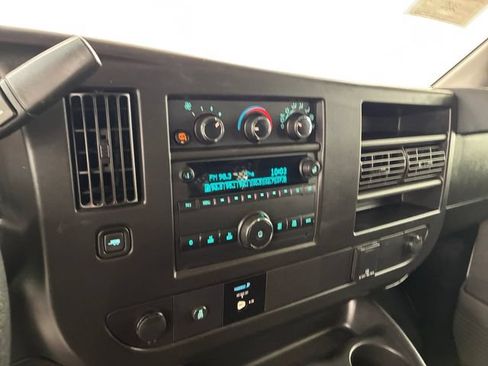 Certified 2021 GMC Savana 2500 w/ Driver Convenience Package RWD image 24