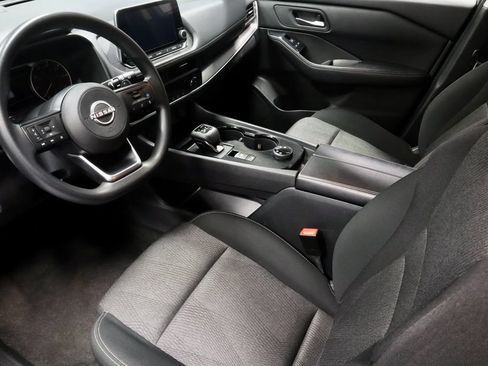 Certified 2024 Nissan Rogue SV AWD/4WD image 22