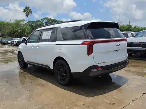 New 2026 Kia Carnival SX FWD image 6