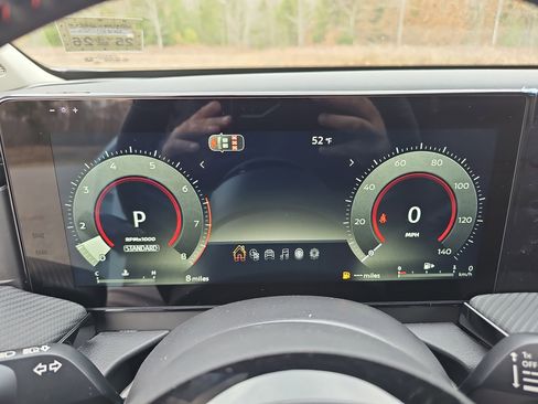 New 2026 Nissan Kicks SR w/ SR Premium Package image 21