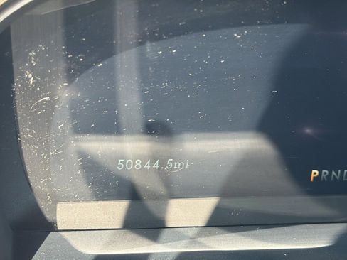 Used 2021 Lincoln Corsair Reserve w/ Equipment Group 201A image 3