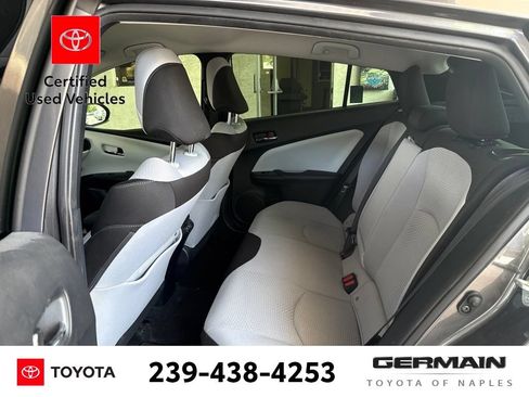 Used 2020 Toyota Prius LE FWD image 14
