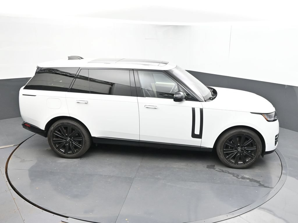 Used 2023 Land Rover Range Rover Long Wheelbase SE AWD/4WD image 37