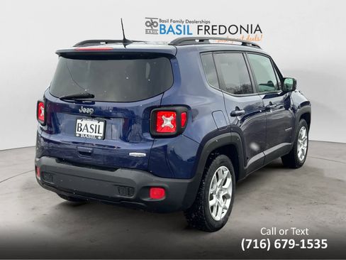 Used 2018 Jeep Renegade Latitude image 5