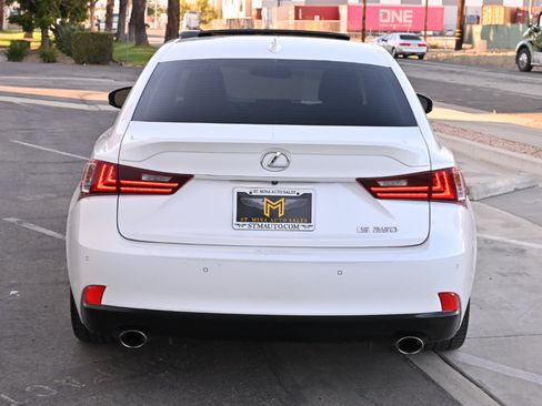 Used 2015 Lexus IS 250 w/ Premium Package RWD image 5