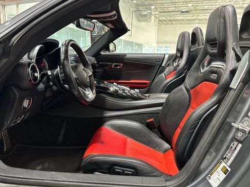 Used 2019 Mercedes-Benz AMG GT Roadster image 53