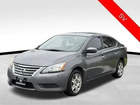 Used 2015 Nissan Sentra SV FWD image 3