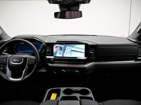 Used 2024 GMC Sierra 1500 Elevation image 27