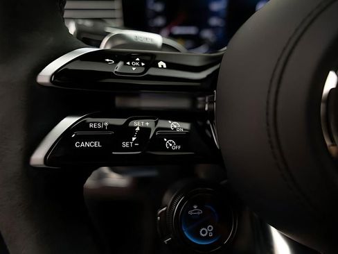 Used 2025 Mercedes-Benz GLE 63 AMG S image 28