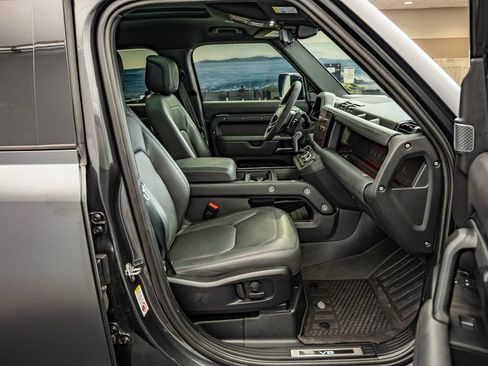 Used 2023 Land Rover Defender 110 Carpathian Edition AWD/4WD image 40