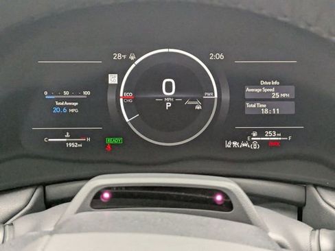 Used 2025 Lexus TX 500h AWD image 8