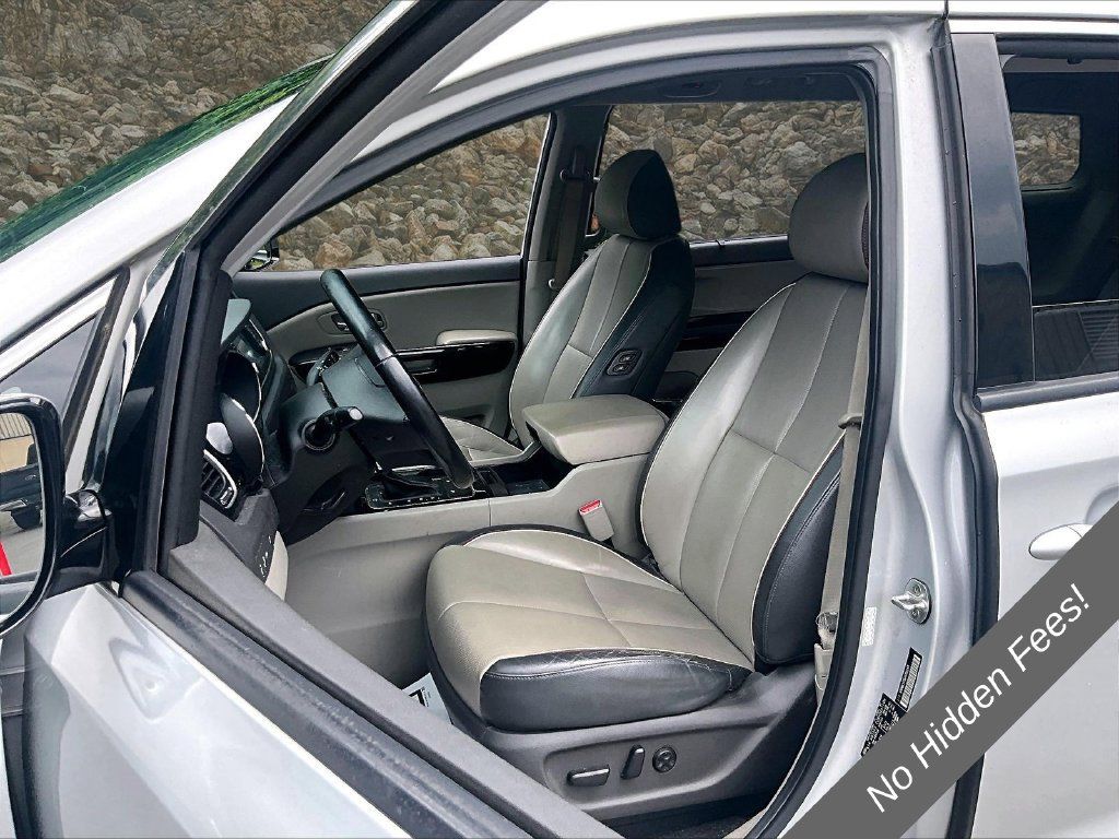 Used 2018 Kia Sedona EX FWD image 22