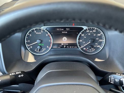 Used 2025 Nissan Rogue SV AWD/4WD image 42
