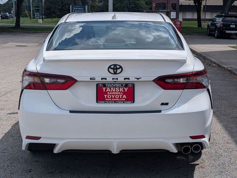 Used 2024 Toyota Camry SE w/ Audio Upgrade Package FWD image 6