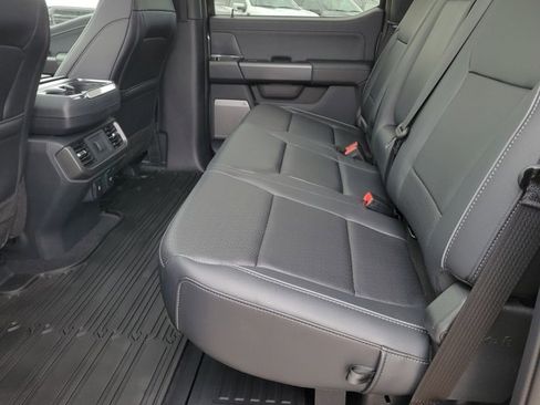 New 2025 Ford F150 Lariat w/ Equipment Group 501A Mid image 10