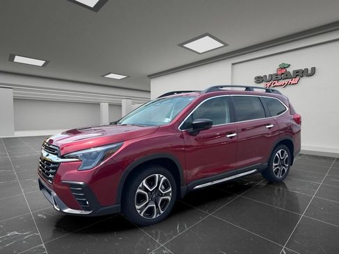 Used 2025 Subaru Ascent Touring AWD/4WD image 6