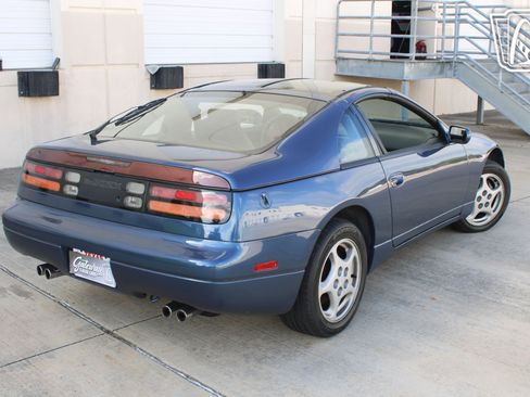 Used 1993 Nissan 300ZX Hatchback RWD image 16