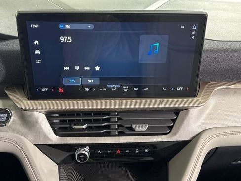 New 2026 Ford Explorer Active w/ Active Comfort Package AWD/4WD image 23
