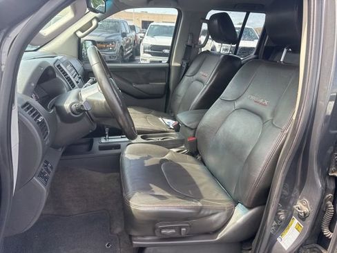 Used 2012 Nissan Frontier PRO-4X w/ Pro-4x Luxury Pkg AWD/4WD image 11