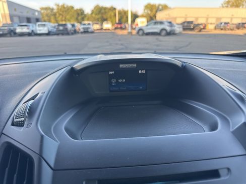 Used 2018 Ford C-MAX SE image 28