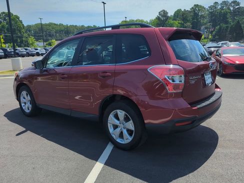 Used 2015 Subaru Forester 2.5i Limited AWD/4WD image 6