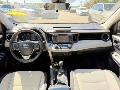 Used 2017 Toyota RAV4 XLE w/ All Weather Liner Package AWD/4WD image 15