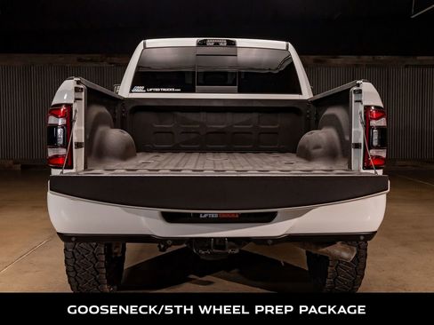 Used 2023 RAM 3500 Limited image 9