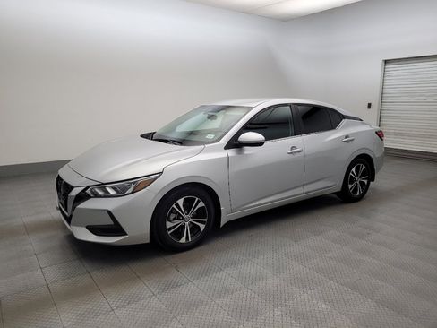 Used 2021 Nissan Sentra SV FWD image 2