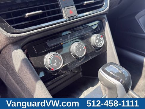 Used 2024 Volkswagen Taos S w/ MDO Package FWD image 18