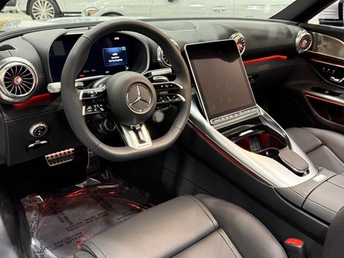 New 2025 Mercedes-Benz SL 55 AMG 4MATIC image 14