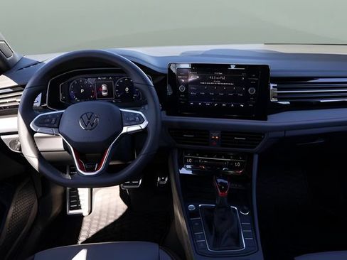 Used 2026 Volkswagen Jetta GLI Autobahn FWD image 14