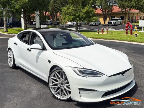 Used 2022 Tesla Model S Plaid AWD/4WD image 60