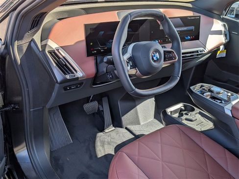New 2026 BMW iX xDrive60 image 8