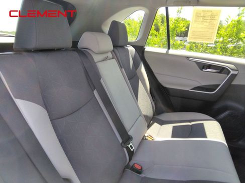 Used 2023 Toyota RAV4 XLE w/ Convenience Package FWD image 36