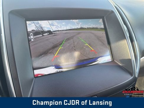 Used 2019 Ford Edge Titanium w/ Equipment Group 301A AWD/4WD image 37