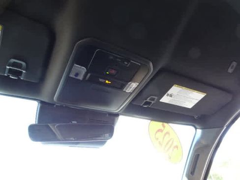 Used 2025 Toyota Tacoma SR5 image 36