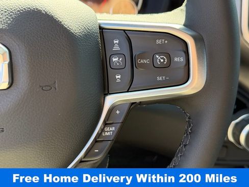 New 2026 RAM 1500 4x4 Crew Cab image 17