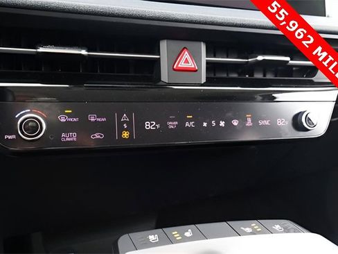 Used 2022 Kia EV6 Wind image 25