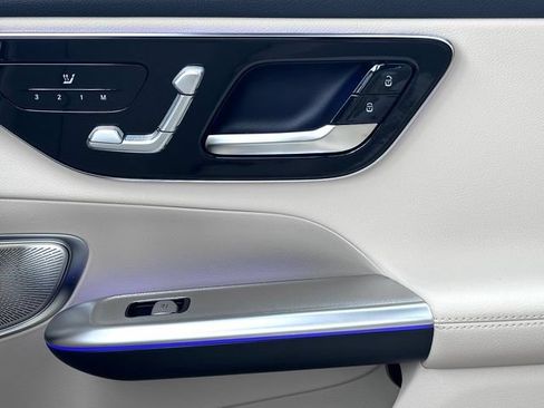 New 2026 Mercedes-Benz GLC 300 4MATIC image 36