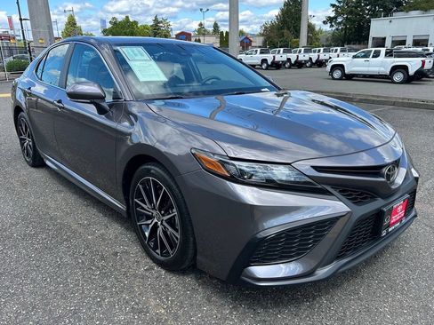 Certified 2023 Toyota Camry SE w/ Convenience Package FWD image 3