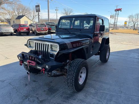 Used 1992 Jeep Wrangler 4WD image 4