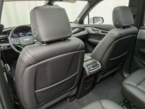 Certified 2023 Cadillac XT6 Sport AWD/4WD image 23